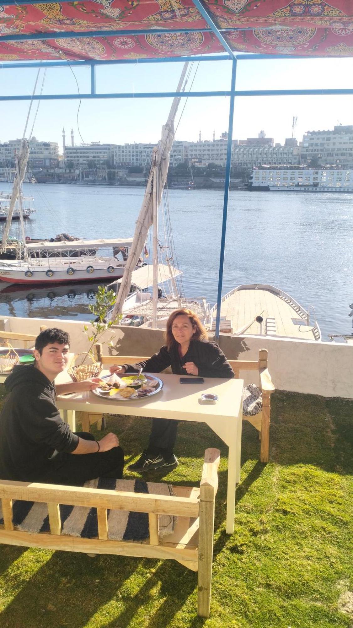 Onaty Narty Guest House Assuan Esterno foto