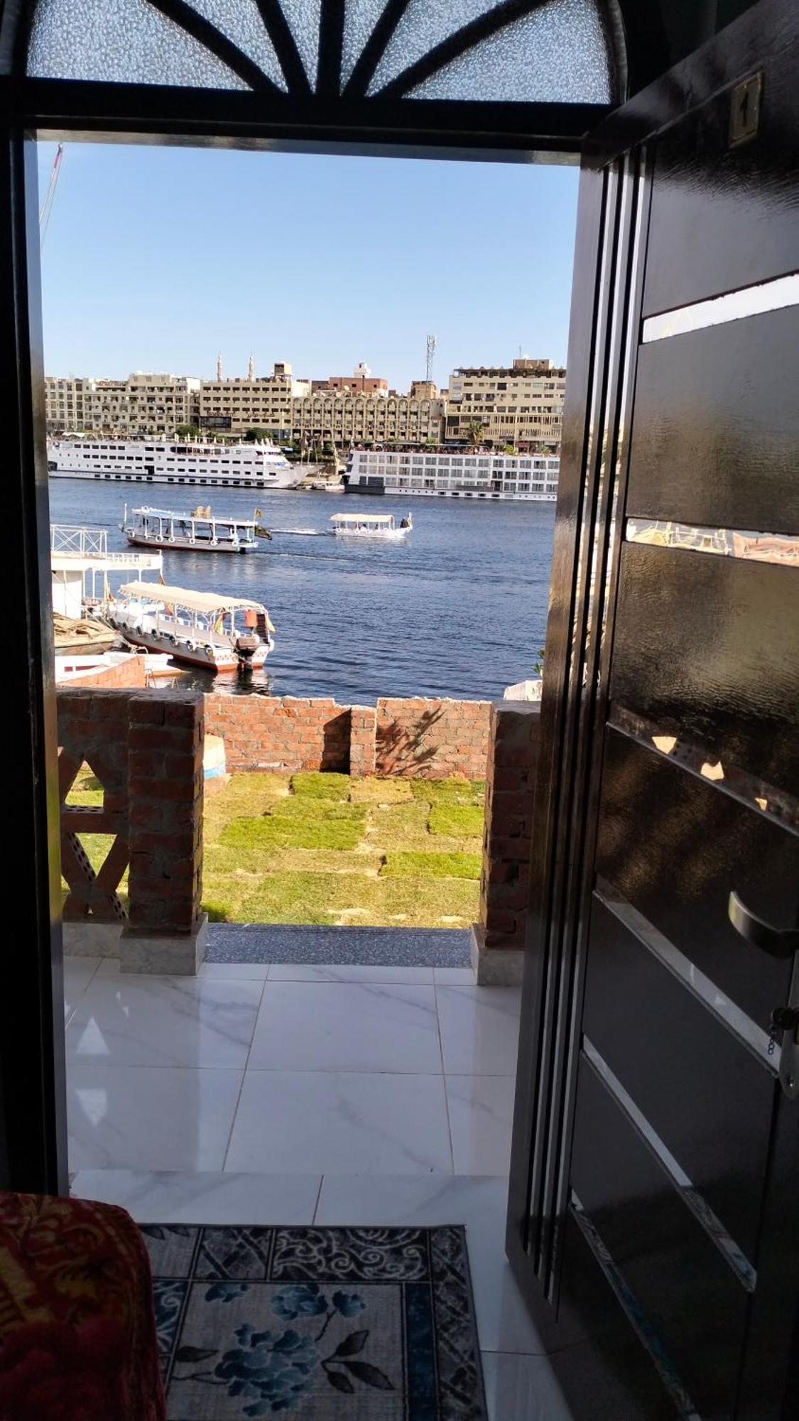 Onaty Narty Guest House Assuan Esterno foto