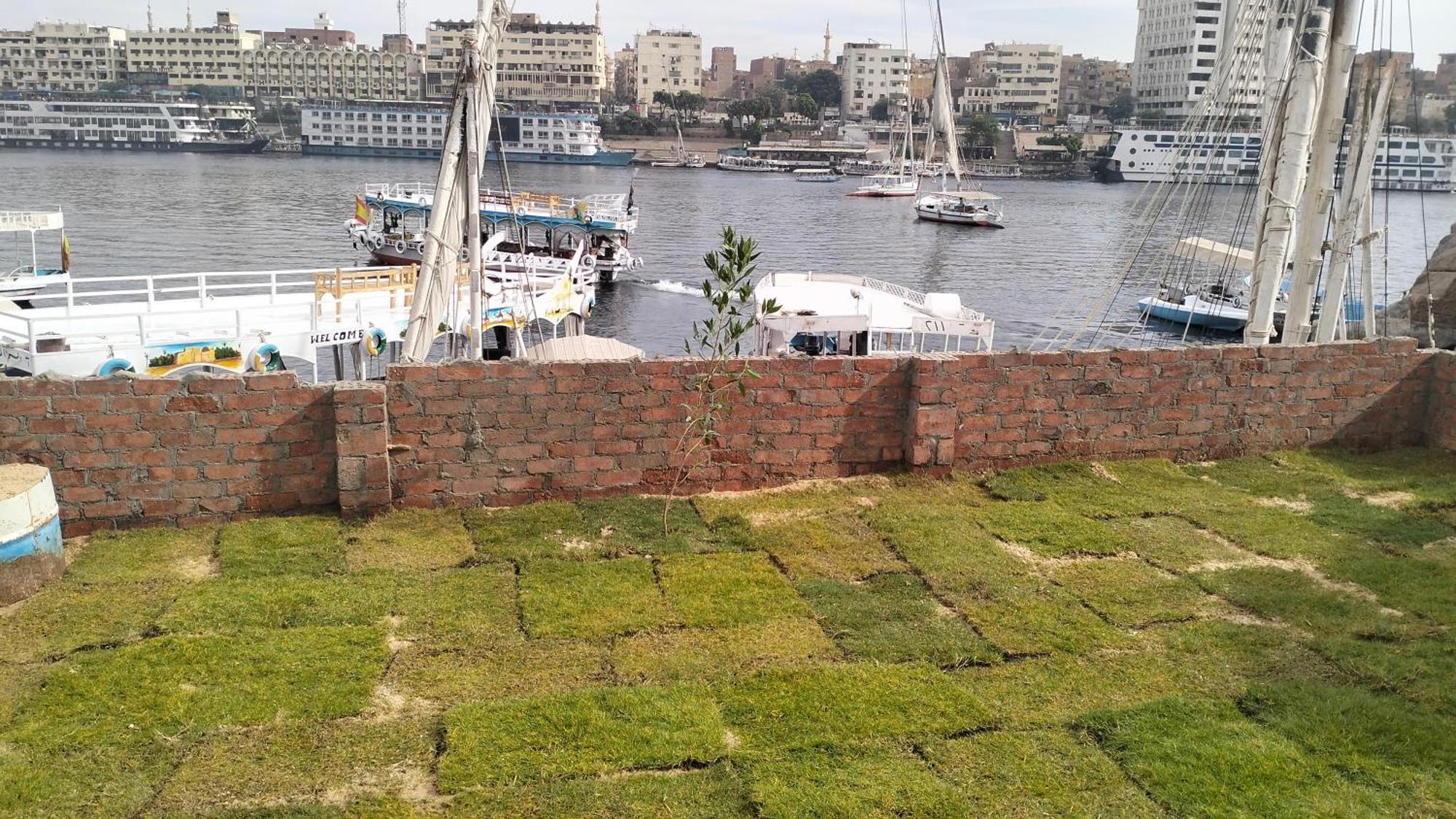 Onaty Narty Guest House Assuan Esterno foto