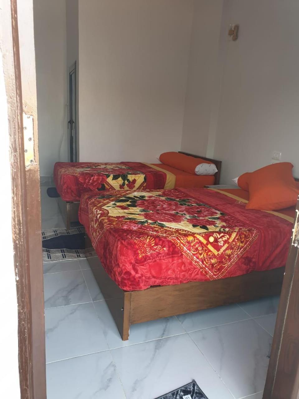 Onaty Narty Guest House Assuan Camera foto